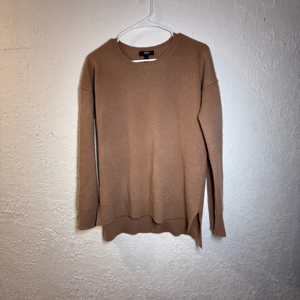 Aqua Classic Camel Crew Neck Sweater 100%cashemere
